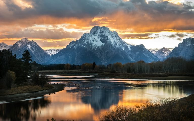 A Slow Weekend in Three Small Mountain Towns