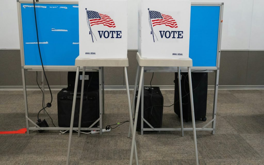 Early Voting Turnout Hits a Record in the County’s First Weekend